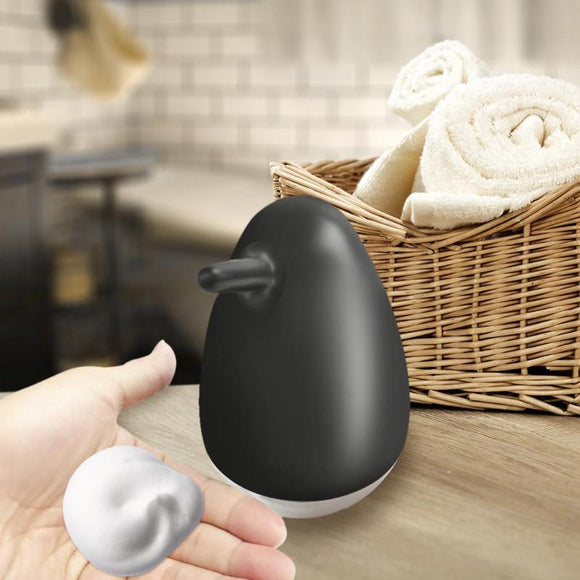 Cute Penguin Shape Liquid Soap Dispenser Hand Sanitizer Bottle Liquid Soap Shower Gel Dispenser Kitchen Bathroom Products